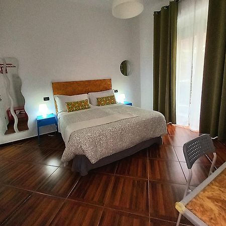 Your Bed Napoli Εξωτερικό φωτογραφία