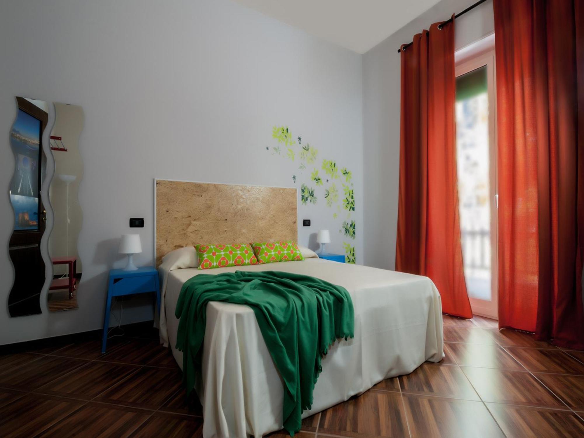 Your Bed Napoli Εξωτερικό φωτογραφία