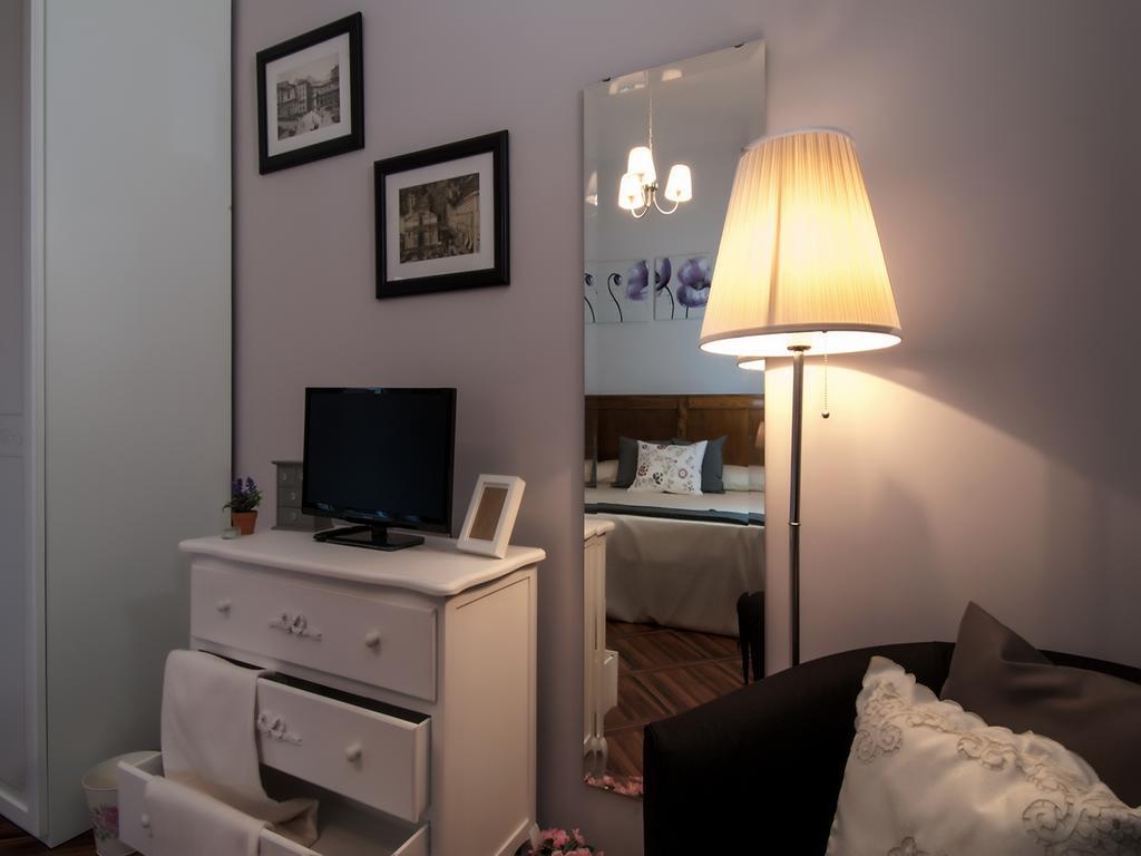 Your Bed Napoli Δωμάτιο φωτογραφία